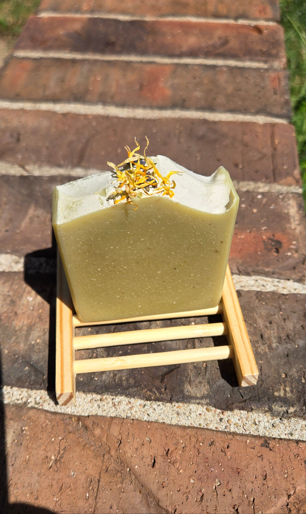 Avocado & Aloe Facial Bar